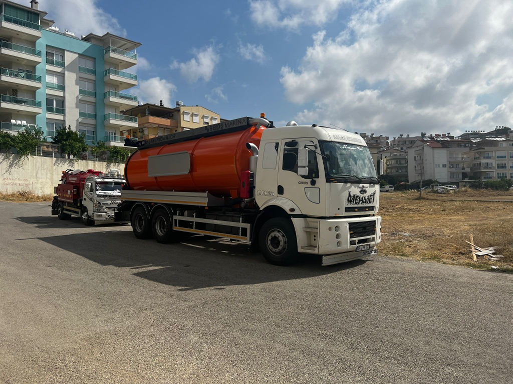 Kanalizasyon ve Vidanjör Aracı 4